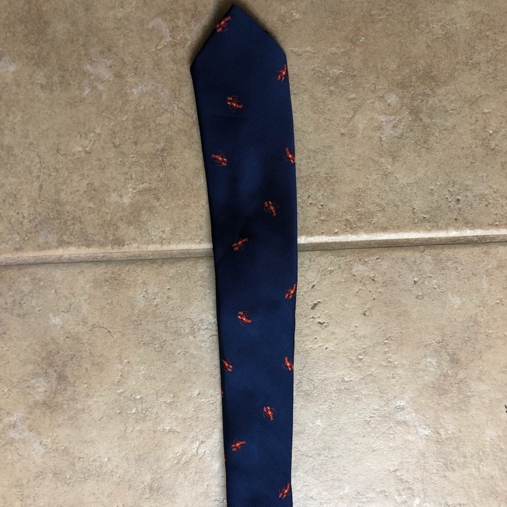 AE Tie